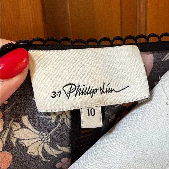 3.1 Phillip Lim Black and Pink Floral Blouse Size 10 - Picture 2 of 9